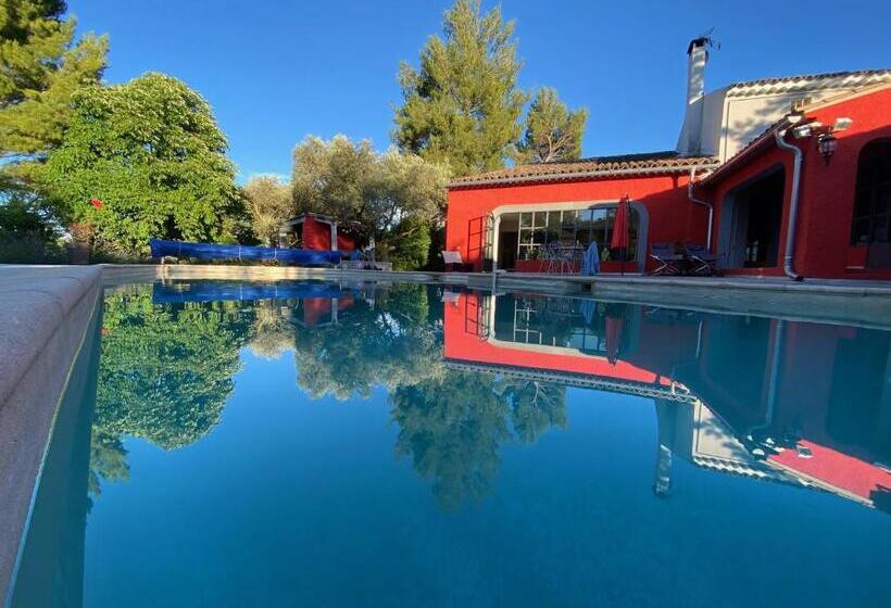 ベッドアンドブレックファースト Le Mas De La Diligence