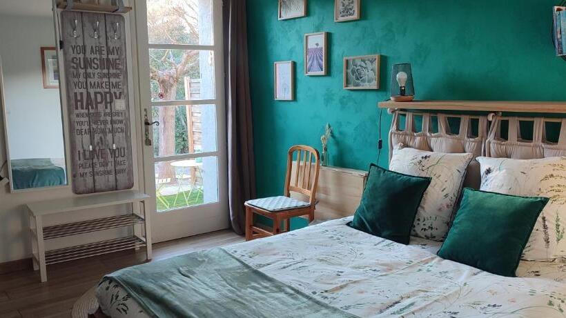 ベッドアンドブレックファースト Le Mas De La Diligence