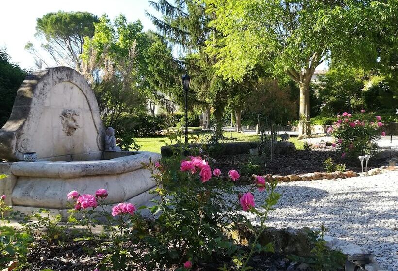 ベッドアンドブレックファースト Le Mas De La Diligence