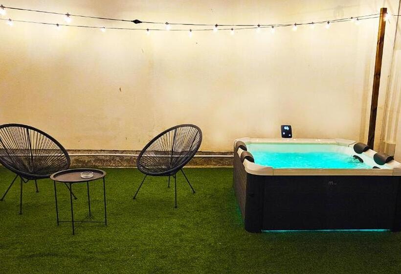 تختخواب و صبحانه Stabile Hospitality