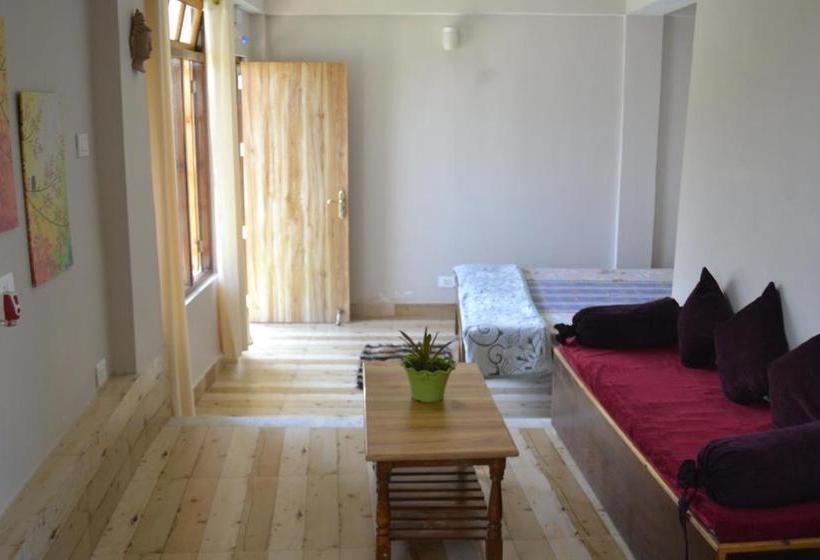 Bed and Breakfast The Gingko Eyrie