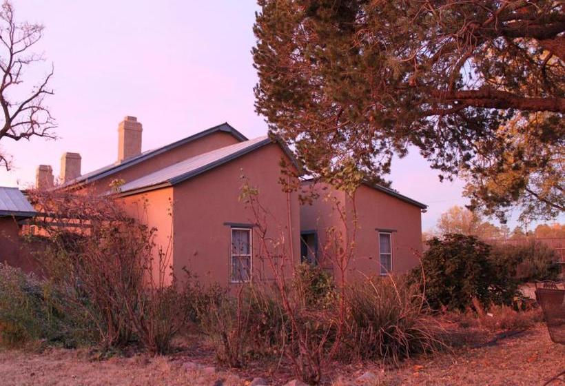 민박 Veranda Historic Inn