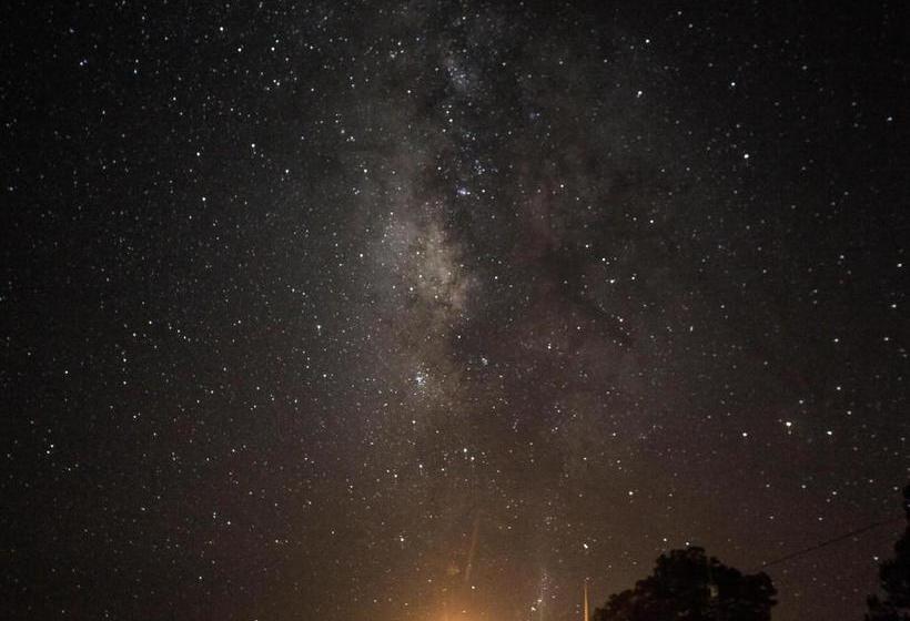 צימר Veranda Historic Inn