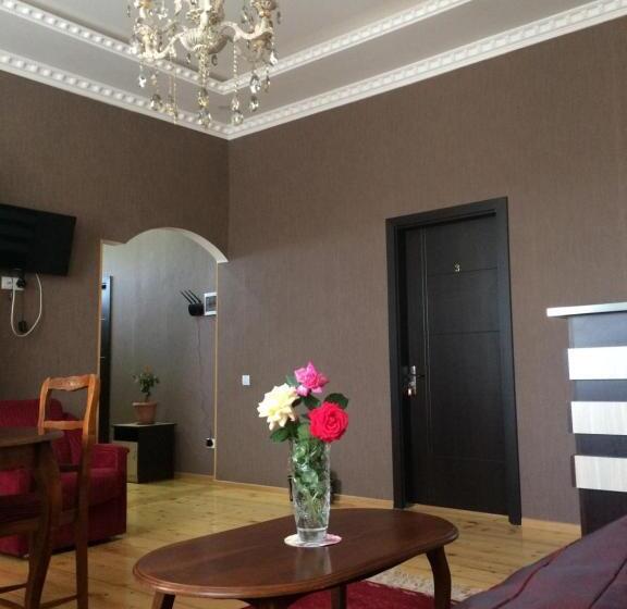 هتل Julia Akhaltsikhe