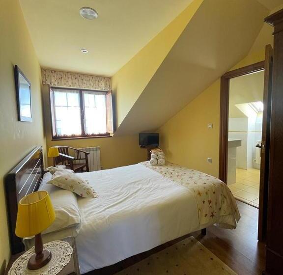 Отель Rural As Laguas