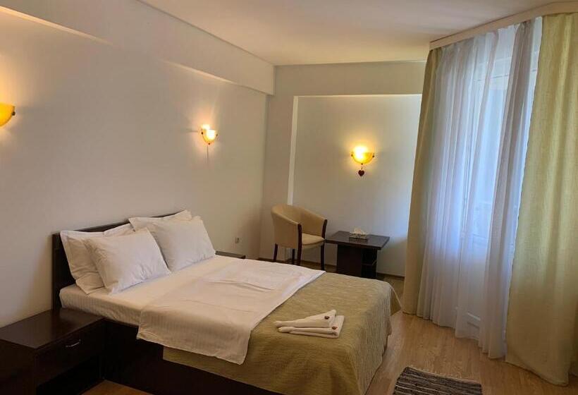 بنسيون Casa Ruxandrei