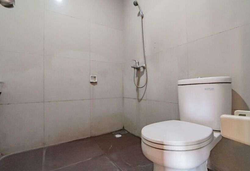 펜션 Reddoorz Near Institut Teknologi Bandung 2