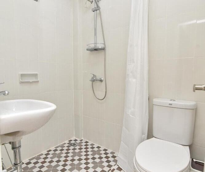 膳宿费 Reddoorz Plus Near Jalan Imam Bonjol Denpasar