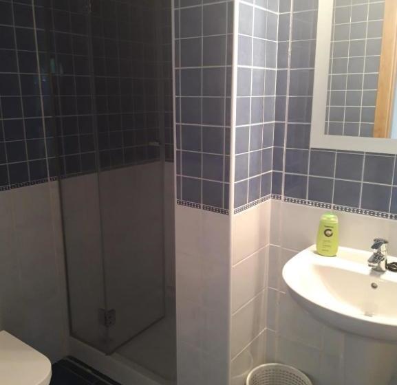 Общежитие Pensión Stop