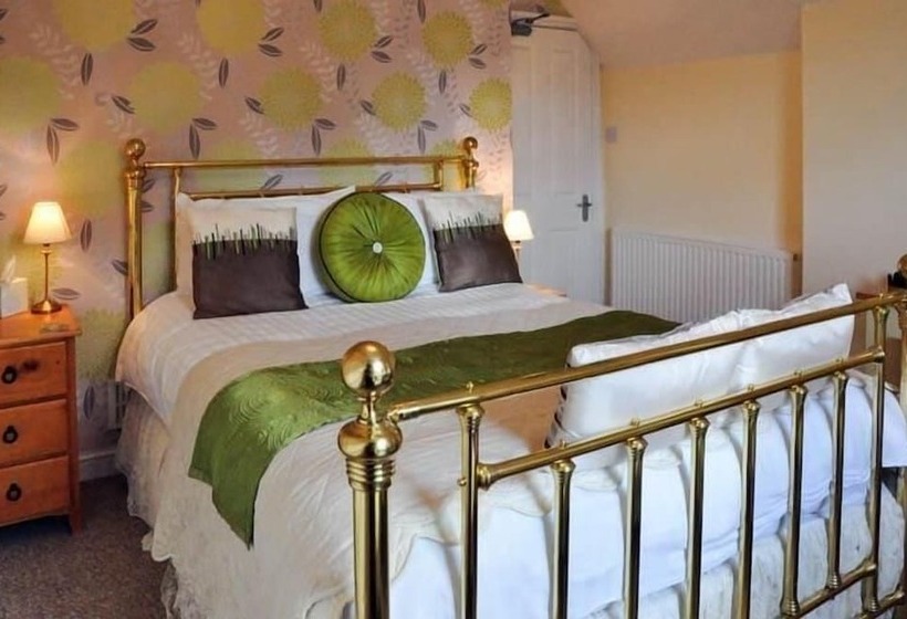 Bed and Breakfast Claremont House Keswick