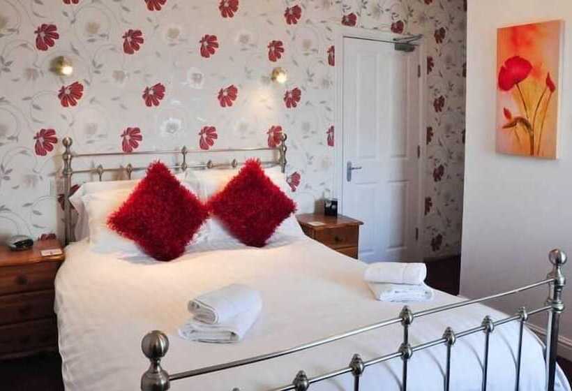 Bed and Breakfast Claremont House Keswick