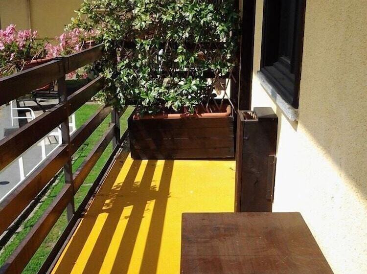 住宿加早餐  Fattoria Del Pino