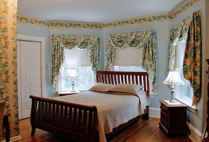 酒店 Antigonish Victorian Inn