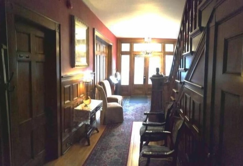 酒店 Antigonish Victorian Inn