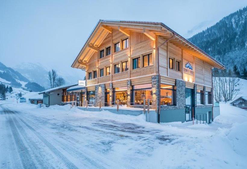 هتل Gadmer Lodge   Dein Zuhause In Den Bergen