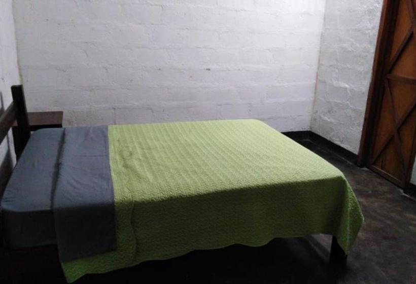 هتل Hospedaje Mara