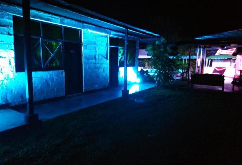 هتل Hospedaje Mara