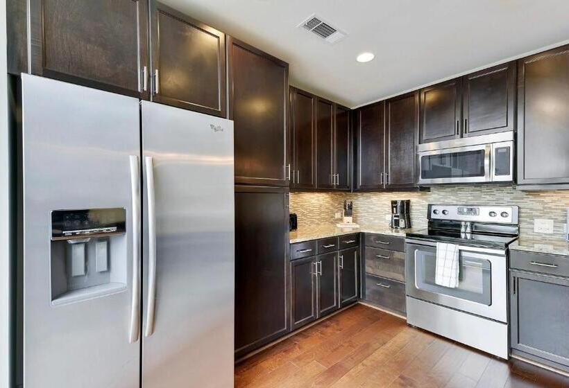 ホテル Kasa Lady Bird Lake Austin