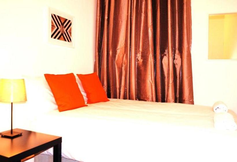 酒店 The Lion Head