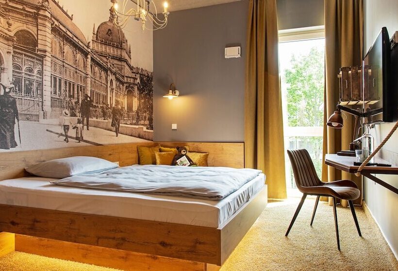 Tinytwice Hotel Wiesbaden