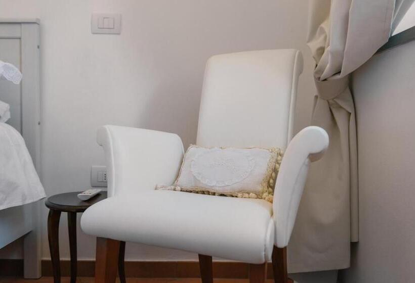 펜션 Bb Porta Augustea   Fano