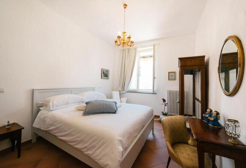 پانسیون Bb Porta Augustea   Fano