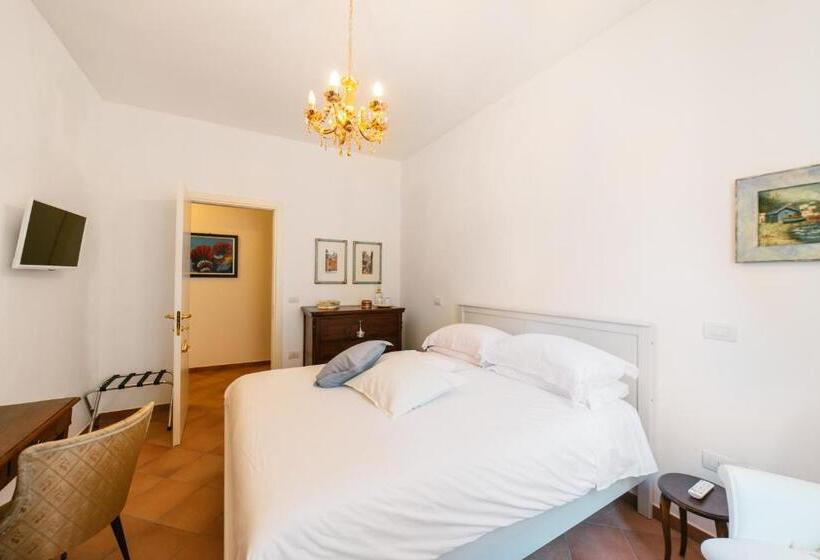 펜션 Bb Porta Augustea   Fano