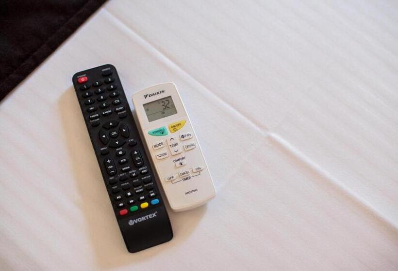 膳宿费 Magic Garden By Vlăduț