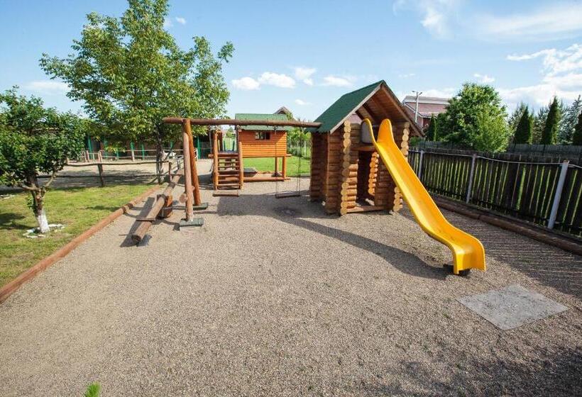 膳宿费 Magic Garden By Vlăduț