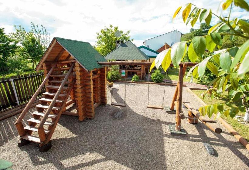 膳宿费 Magic Garden By Vlăduț