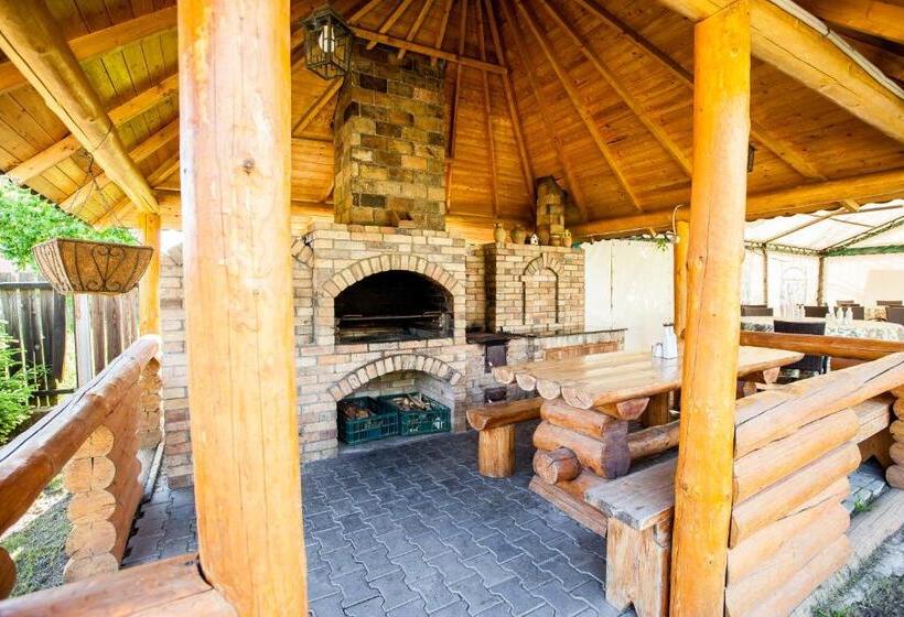 膳宿费 Magic Garden By Vlăduț