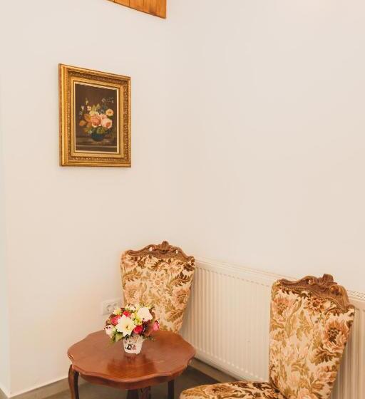 膳宿费 Magic Garden By Vlăduț