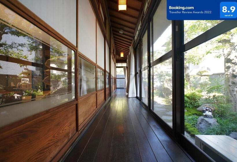 پانسیون Uji Tea Inn