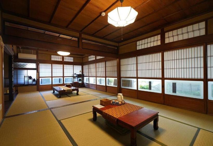 پانسیون Uji Tea Inn