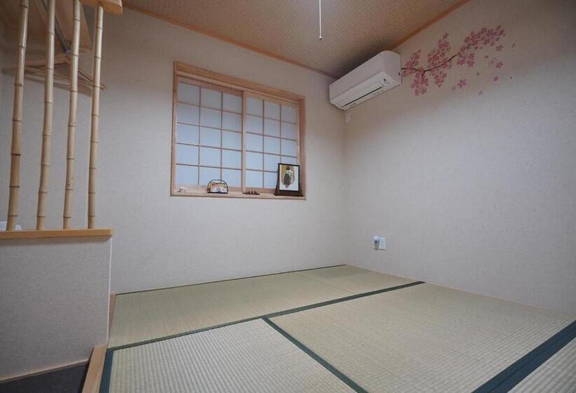 پانسیون Uji Tea Inn