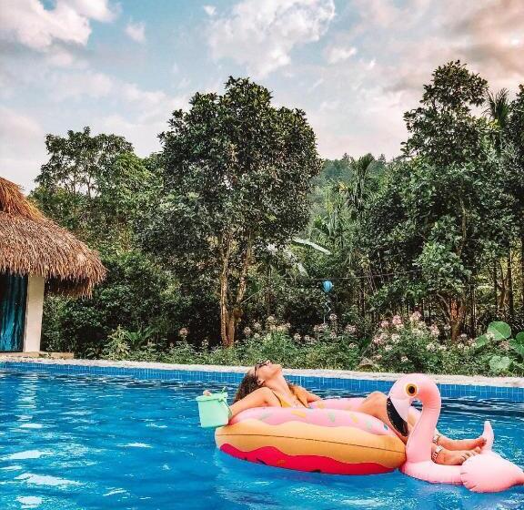 هاستل Nomadders Ha Giang