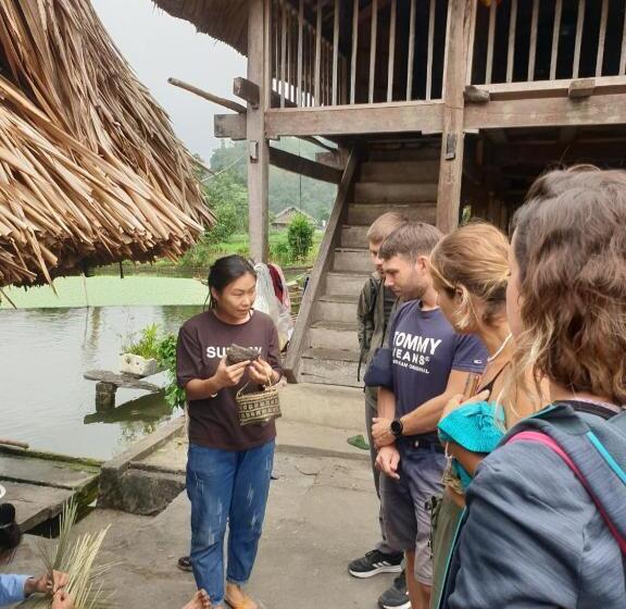 هاستل Nomadders Ha Giang