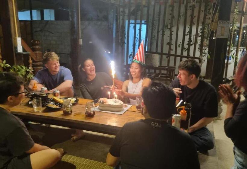 هاستل Nomadders Ha Giang