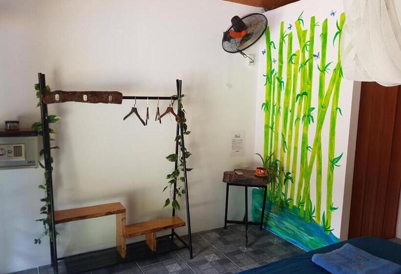 هاستل Nomadders Ha Giang