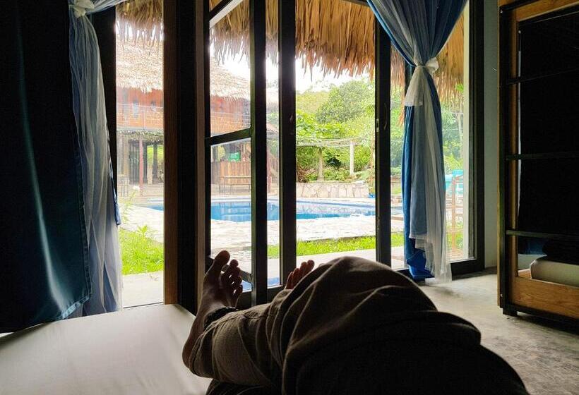 هاستل Nomadders Ha Giang