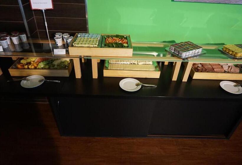 Отель Am Bahnhof