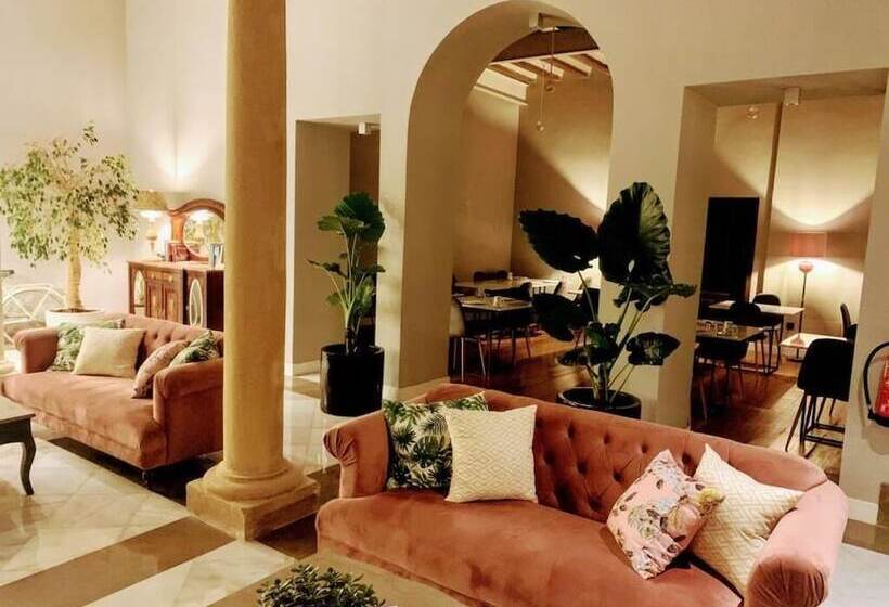 Отель Don Juan Boutique