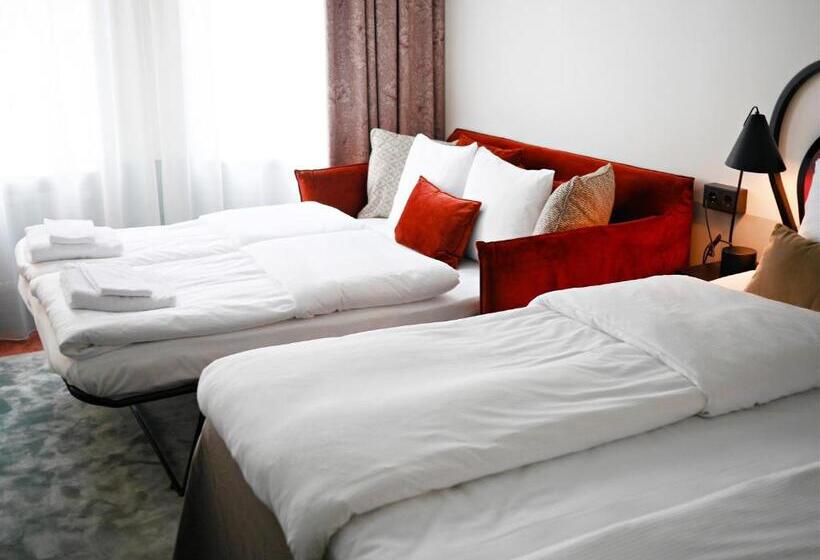 בית מלון כפרי Gio; Bw Signature Collection