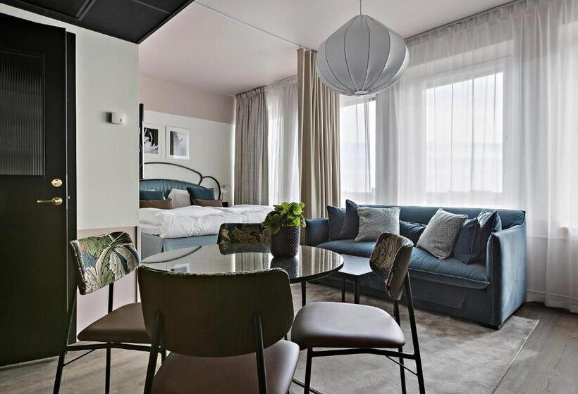 בית מלון כפרי Gio; Bw Signature Collection