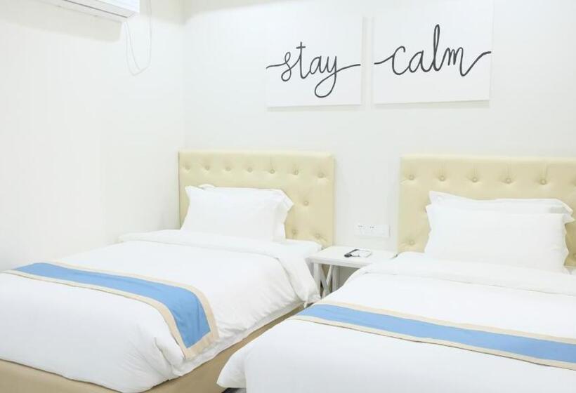 هتل Hampton Suites