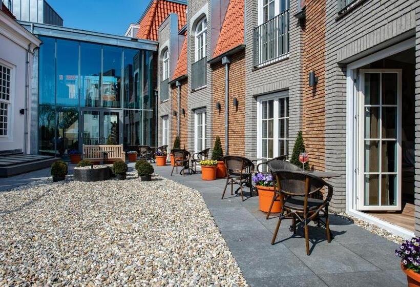 Отель Mondragon