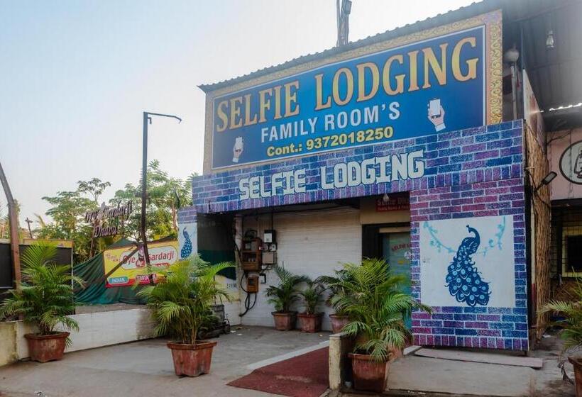 هتل Spot On 37530 Selfie Dhaba