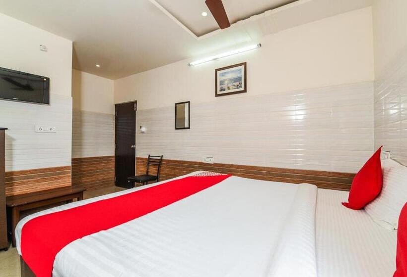 Super Hotel O Varsha Grand Residence