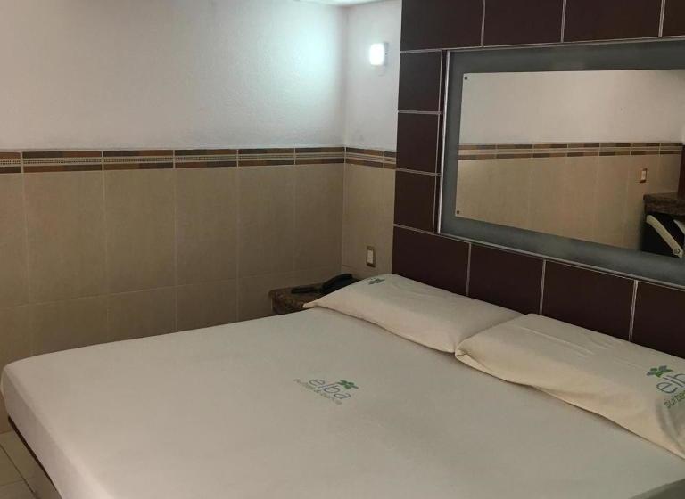 Отель & Suites Elba