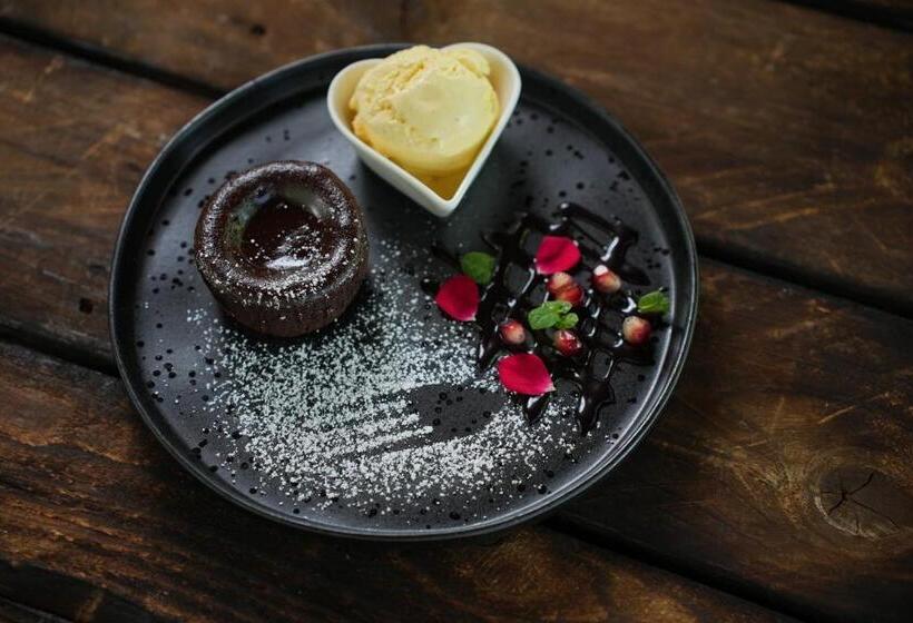 ホテル Szalajka Fogadó és étterem